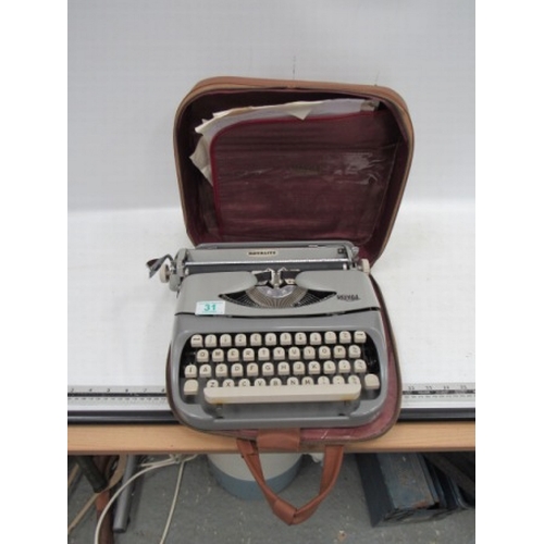 31 - Royalite typewriter