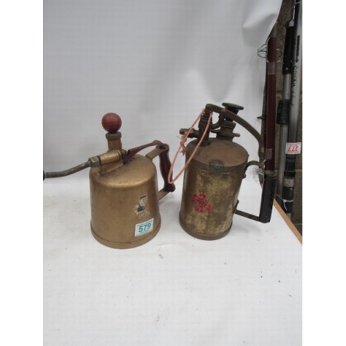 579 - 2 Brass sprayers