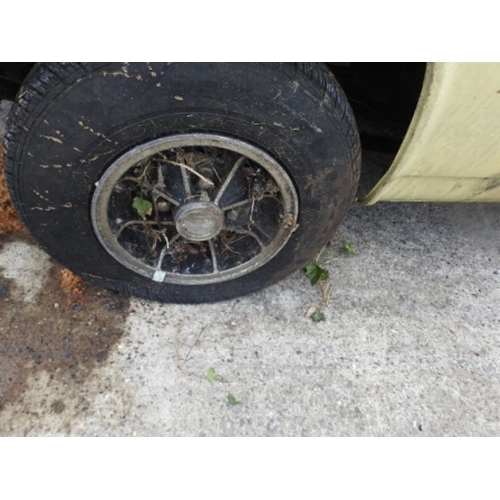 279 - 1975 Reliant Super Robin for restoration