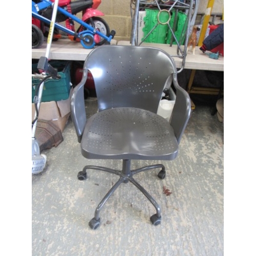 109 - metal office chair