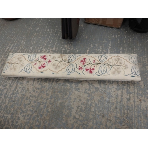 49 - Victorian Kneeler