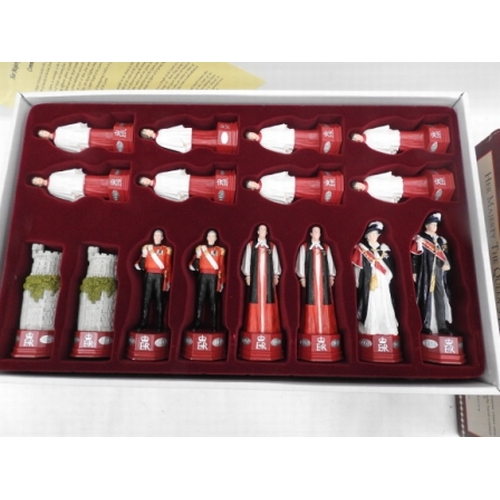 276 - Queens Diamon Jubilee chess set