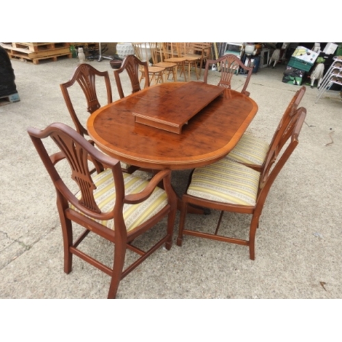 143 - Dining Table & 6 Chairs