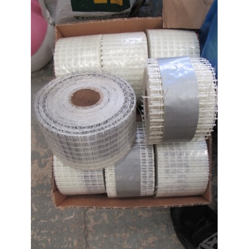 359 - 8 Rolls Bricklayers Fibreglass Mesh