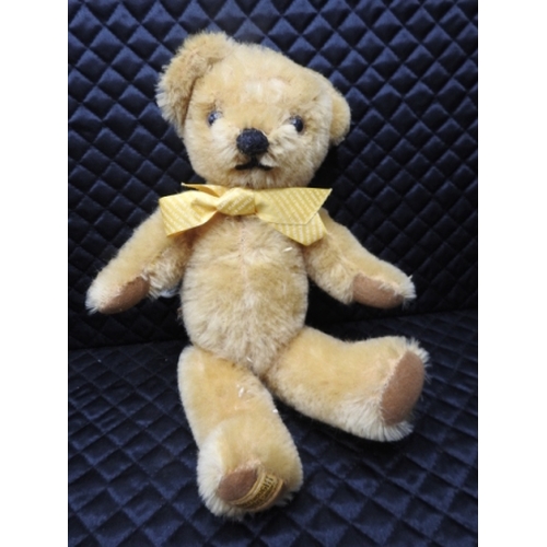 100 - Vintage Merry Thought Bear (threadbare)