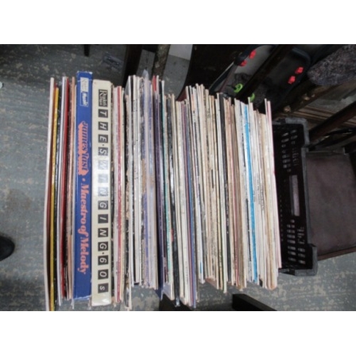 372 - Crate of approx 100 Vinyl albums etc