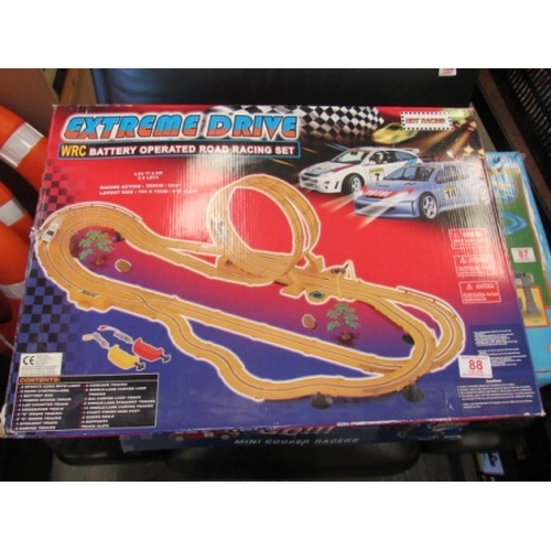 88 - Extreme Drive Road Racing Set