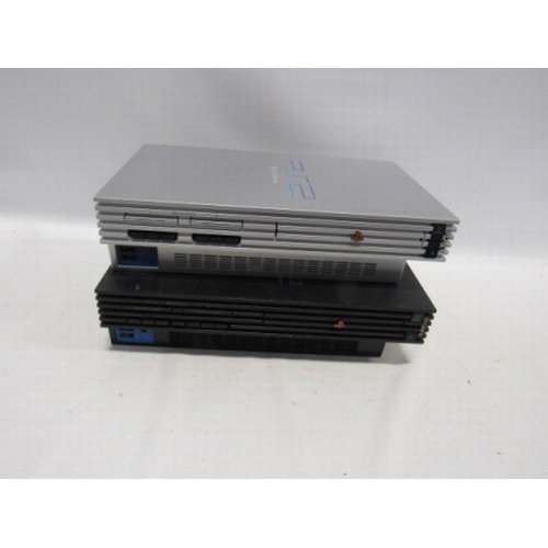 290 - 2 Playstation 2 consoles