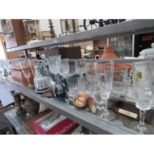 403 - Mixed shelf of glass and china