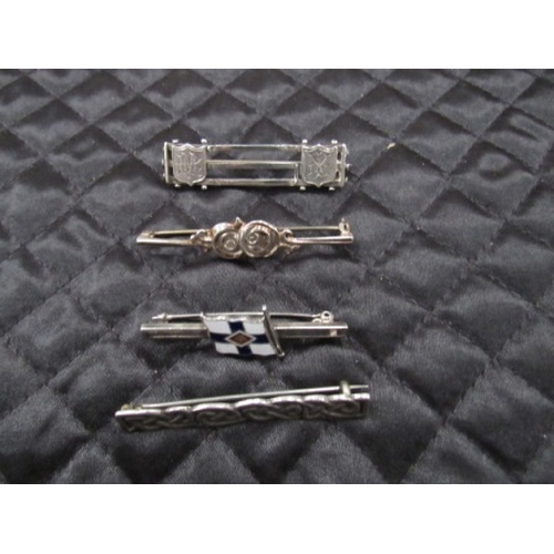 252 - 4x Silver bar Brooches