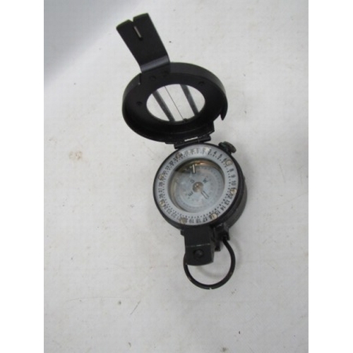 298 - vintage frances Barker M 73 Military compass