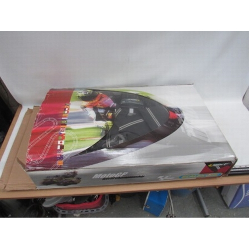 10 - Moto gp Scalextric