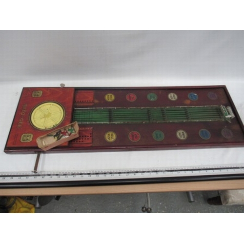 488 - Vintage Horse Racing game with Horse figures