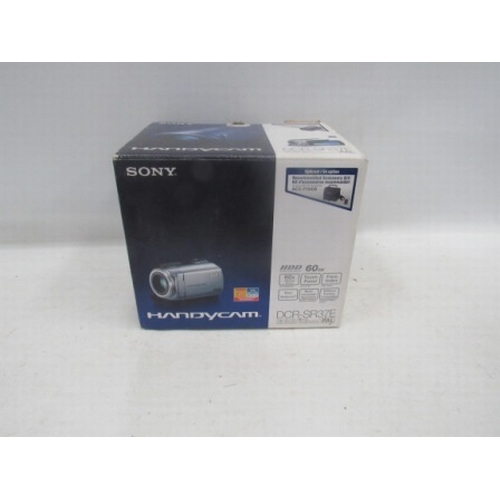 60 - Sony video camera handycam DCR- SR37E