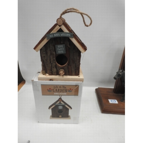 340 - Home sweet Home bird house