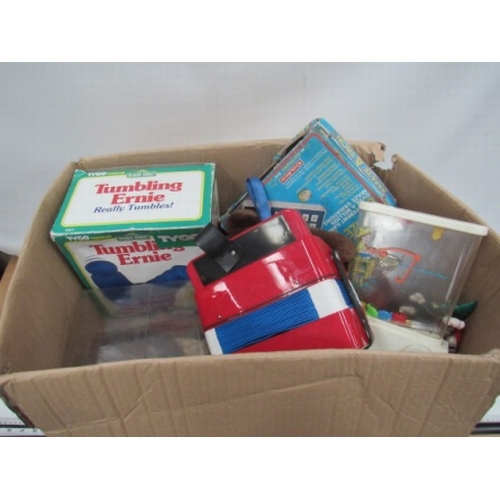 14 - Box vintage assorted toys