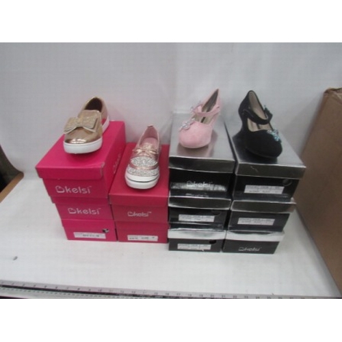 195 - 11 Pairs of shoes