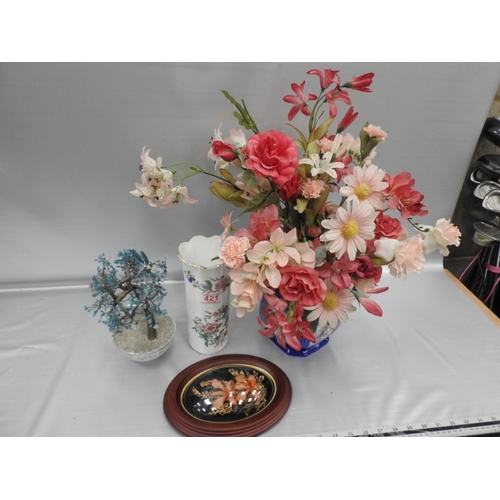 421 - Artificial flower display etc