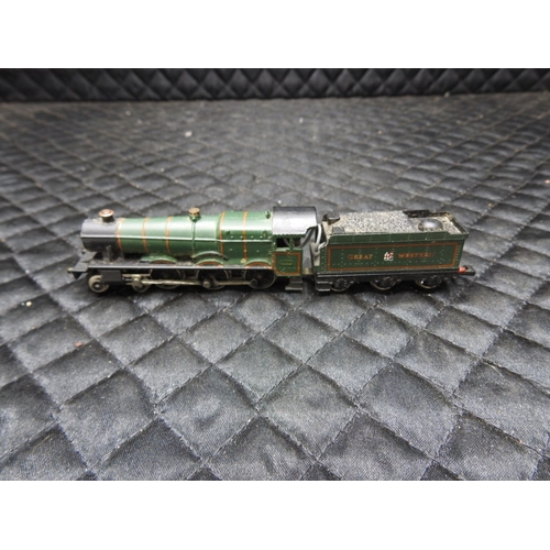 377 - N Gauge engine