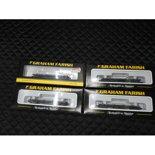 93 - 4 Graham Farish N Gauge wagons 373-,  927A, 927, 927, 927