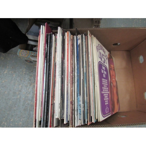 366 - Box of approx 50 vinyl LP's/albums, including Jethro Tull etc