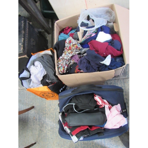 217 - Qty of clothes and bags