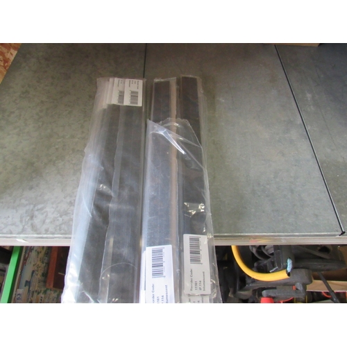 482 - 20 intumescent fire door seals