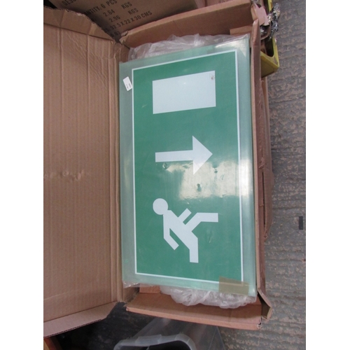 491 - fire exit sign