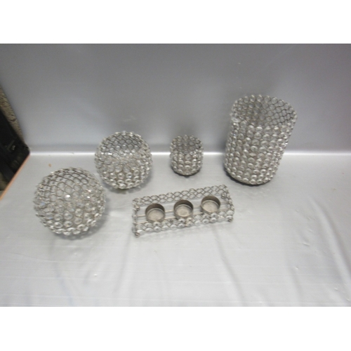 453 - Candle holders