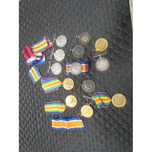 63 - Collection of WWI medals x 13