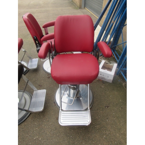 374 - Barbers chair