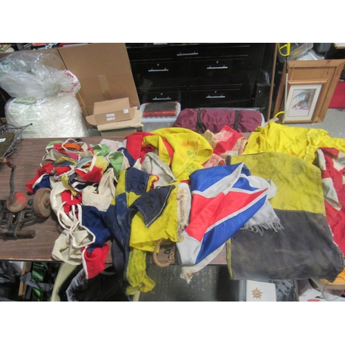 122 - WWII era naval signal flags & bunting collection