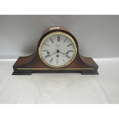 227 - Mantle clock (no key)