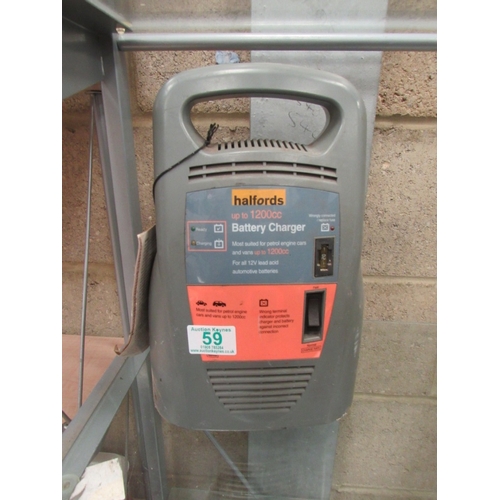 Halfords battery charger