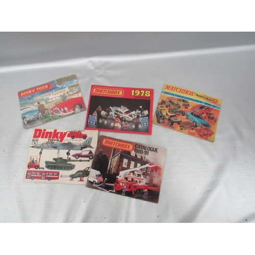Publicité Vintage Dinky Mai 1968 - Couverture Catalogue En Allemand, Bon état