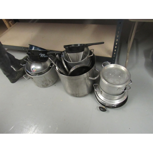 15 - Qty of pans etc
