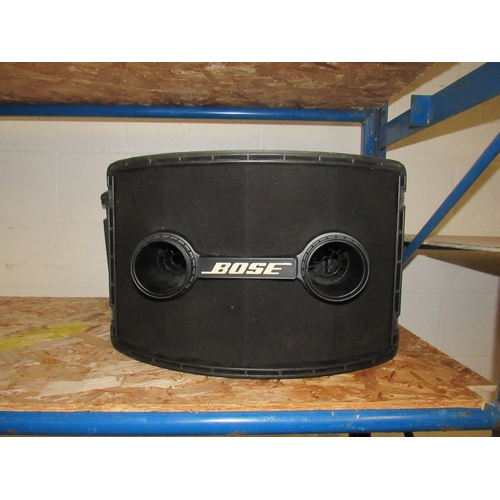 24 - Bose speaker