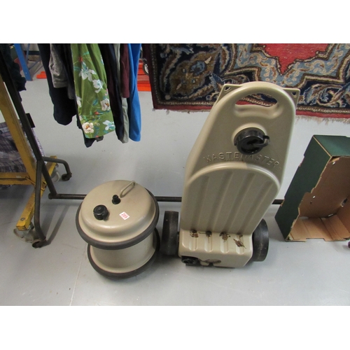286 - Aqua Roll & Waste Water Container