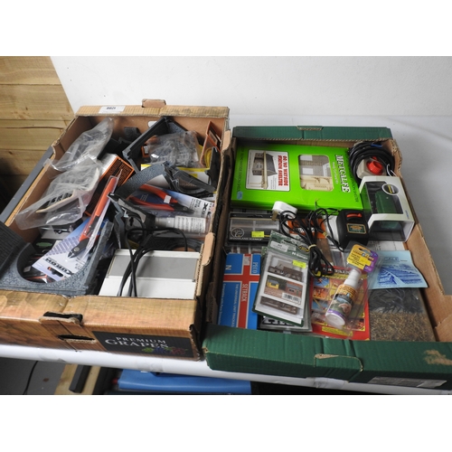 227 - 2 Boxes of train tack accessories