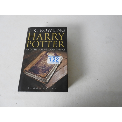 Lot 122       