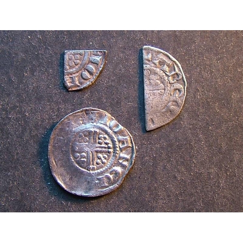 266 - Henry III (1216-1272).  Ar 1d, short cross, class 7, Canterbury mint, moneyer IOAN CHIC S-1356, GF, ... 