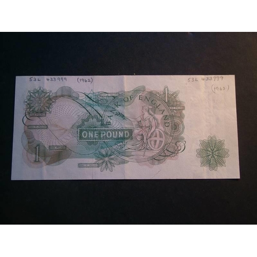 81 - £1, O’BRIEN, Dug.B282 (BE61c).  ERROR (E3a); missing serial number, serial number pencilled lightly ... 