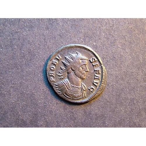 120 - ROMAN IMPERIAL.  Probus (AD276-282), Billon Antoninianus, PROBVS P F AVG, rad. & cuir. bust r. / VIC... 