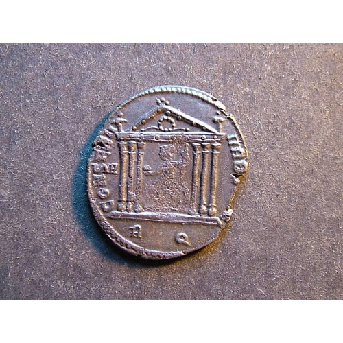 122 - ROMAN IMPERIAL.  Maxentius (AD307-312), Billon Follis, IMP D N MAXENTIVS P F AVG, laur. hd. r. / CON... 