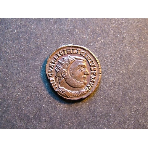 123 - ROMAN IMPERIAL.  Licinius (AD308-324), Ae Follis, IMP C VAL LICIN LICINIVS P F AVG, rad., dr. & cuir... 