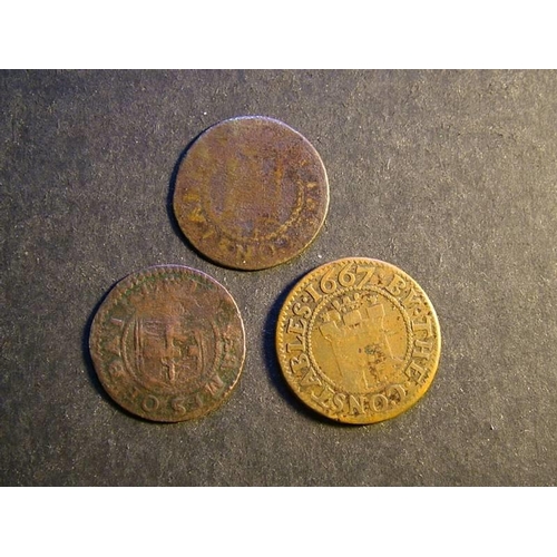 375 - Tradesmen’s Tokens – 17th Century.  Somerset, Bath, ¼d, BATHE FARTHING, C.B., 1670 / THE ARMES OF BA... 