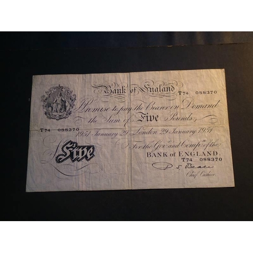 96 - £5, BEALE, 29.1.1951, serial number T74 088370, Dug.B270 (BE94b), NF, creases, light soiling, single... 