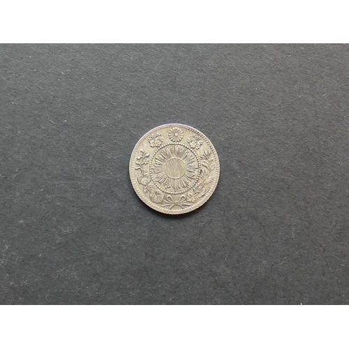 375 - JAPAN.  10 Sen, Meiji Year 3 (1870), shallow scales on dragon, Y2, VF+