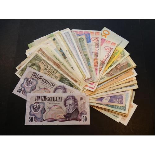 1 - COLLECTION - EUROPE. Austria x3, Belgium x2, Cyprus x2, Czech Republic x1, Denmark x3, France x2, Hu... 