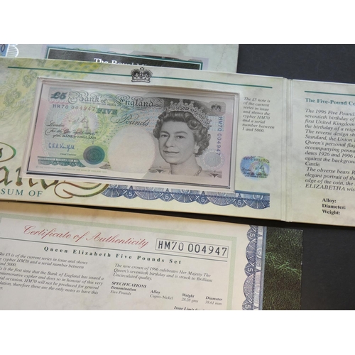 61 - GREAT BRITAIN - BANK OF ENGLAND. £5, sign. KENTFIELD, serial number HM70 004947, special issue, to c... 